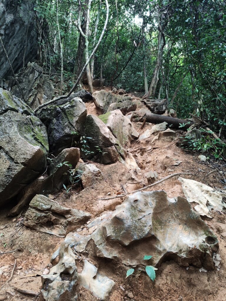 Way up Nam xay viewpointt